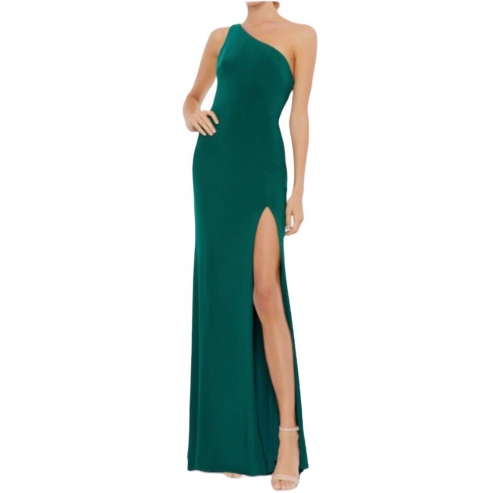 Ieena for MAC DUGGAL One Shoulder Jersey Sheath Gown in Emerald
